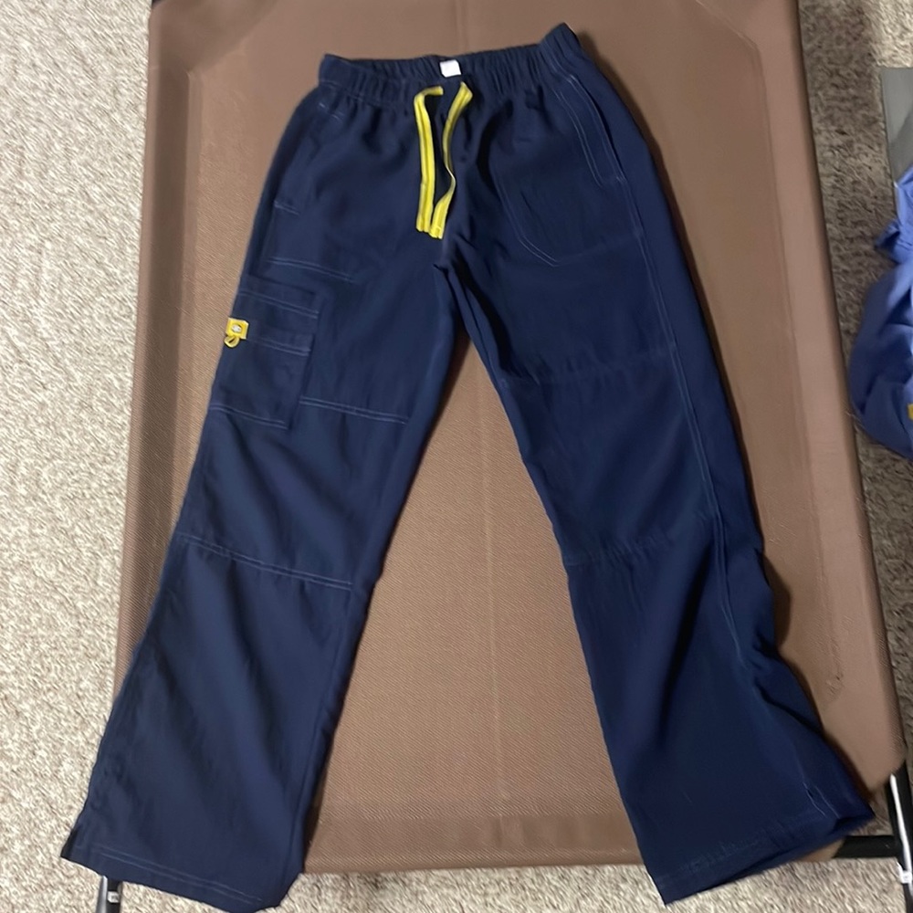 Brand New Navy WonderWink Scrub Bottoms